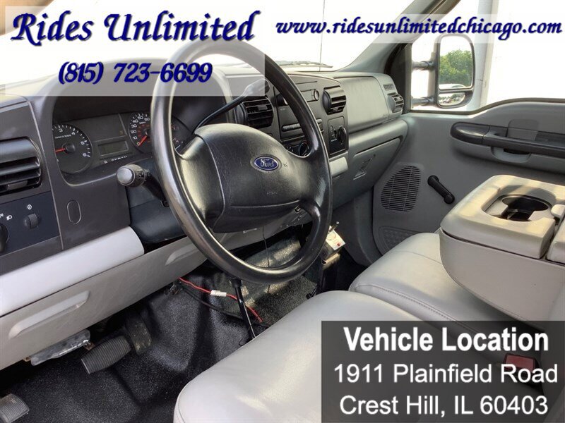 Used 2006 Ford F350 4x4 Regular Cab DRW Super Duty image 23