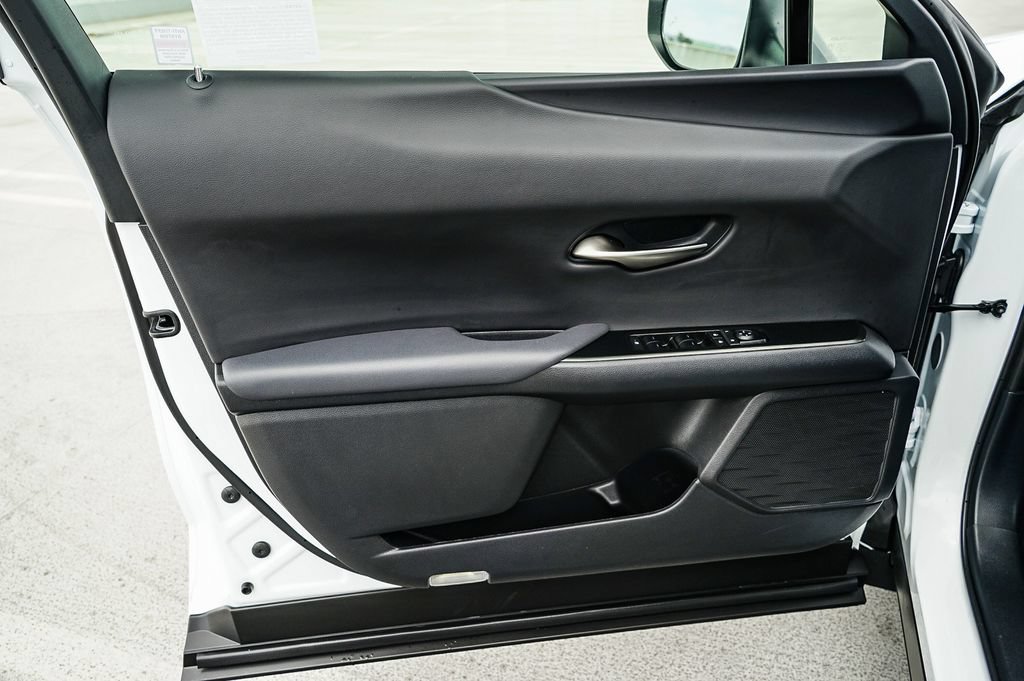 Certified 2026 Lexus UX 300h AWD w/ Cold Area Package image 22