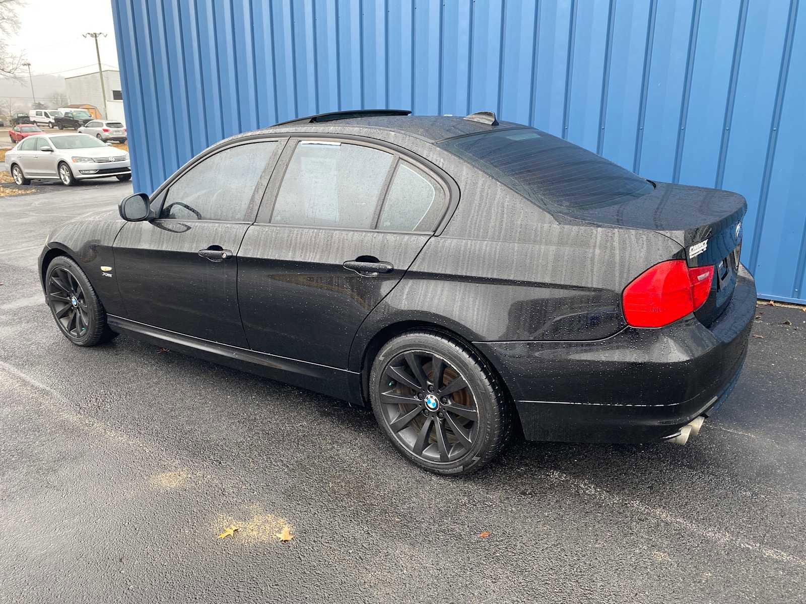 Used 2011 BMW 328i xDrive Sedan image 3