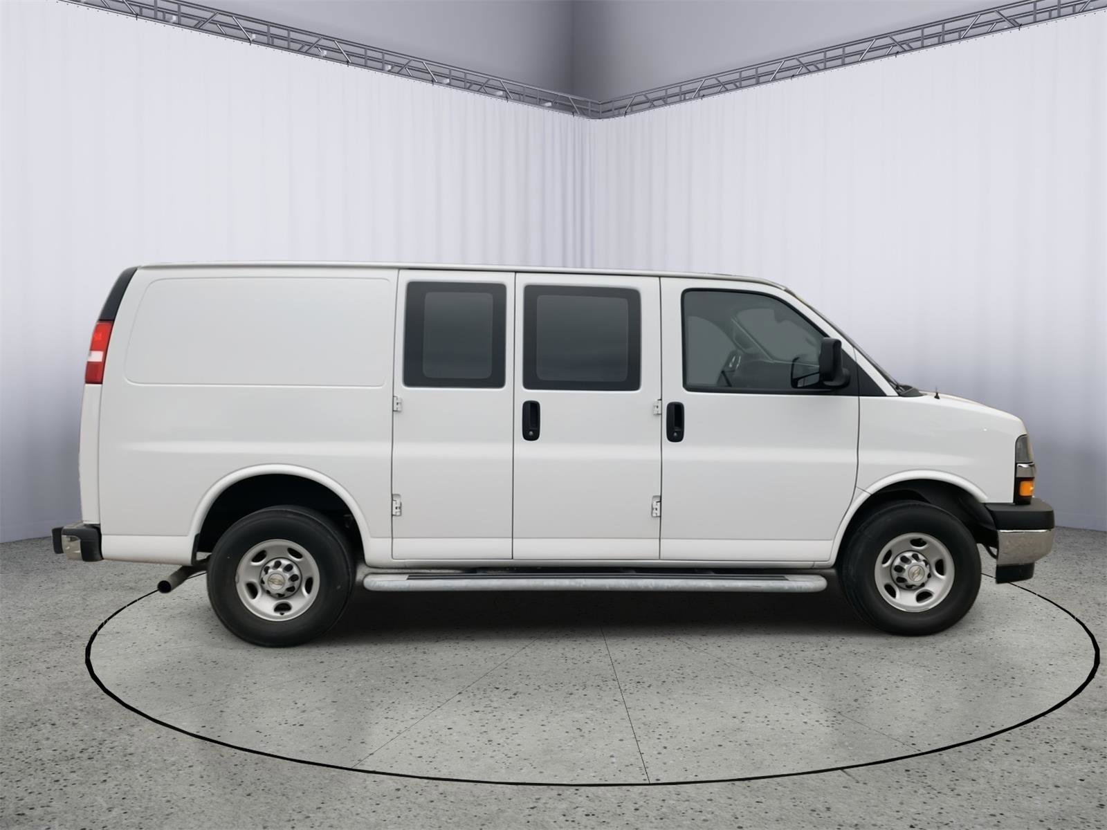 Used 2024 Chevrolet Express 2500 w/ Driver Convenience Package image 8