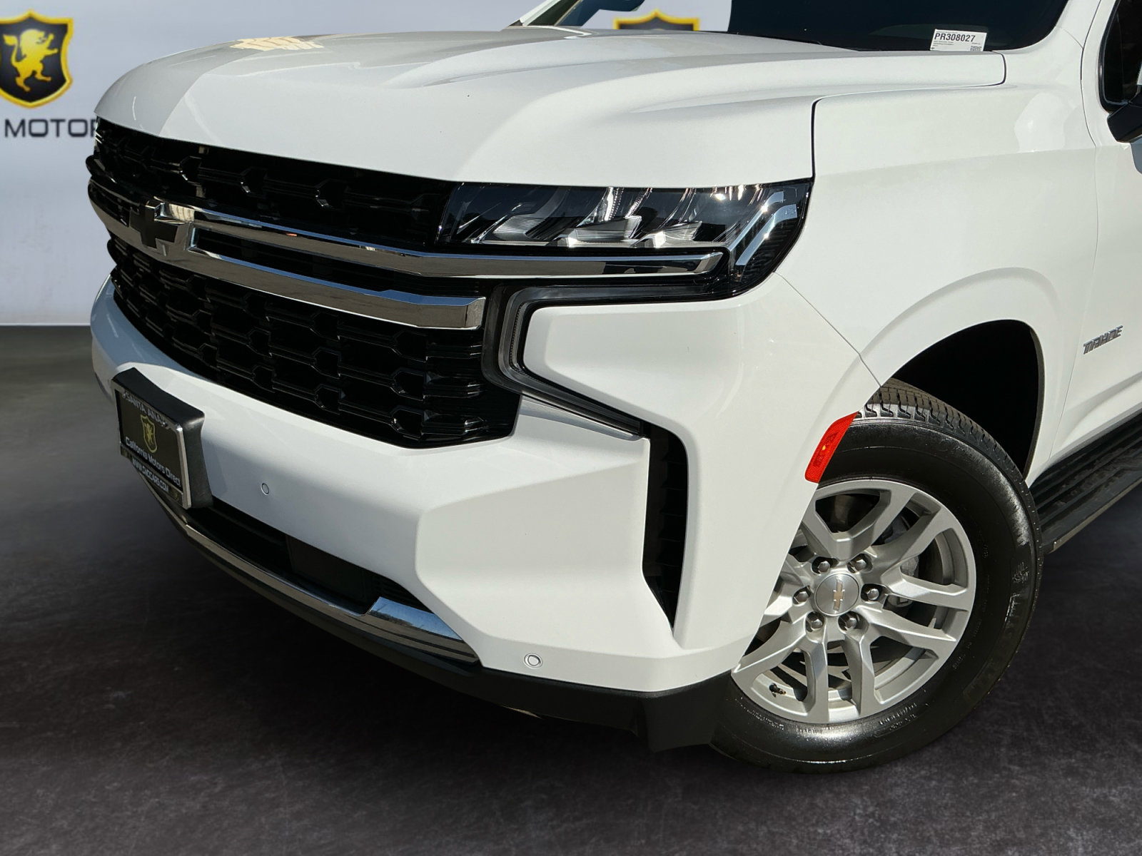Used 2023 Chevrolet Tahoe LS RWD image 9