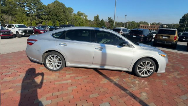 Used 2014 Toyota Avalon XLE Touring FWD image 3