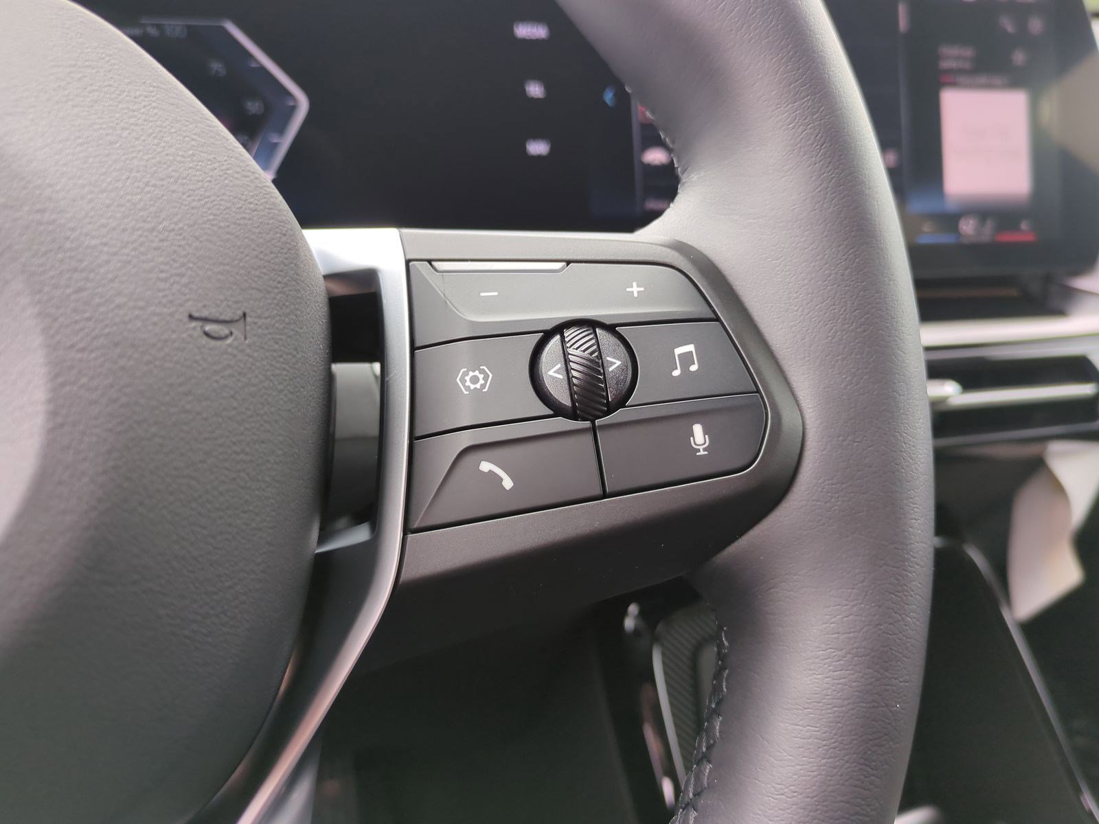 Certified 2026 BMW X1 xDrive28i image 19