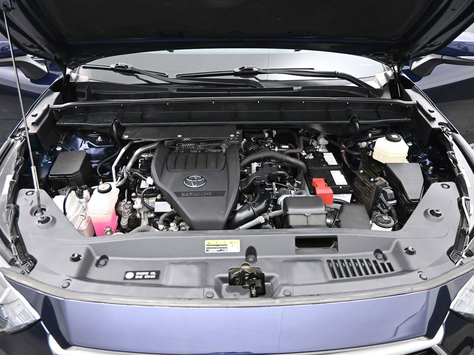 Used 2024 Toyota Highlander XLE image 21