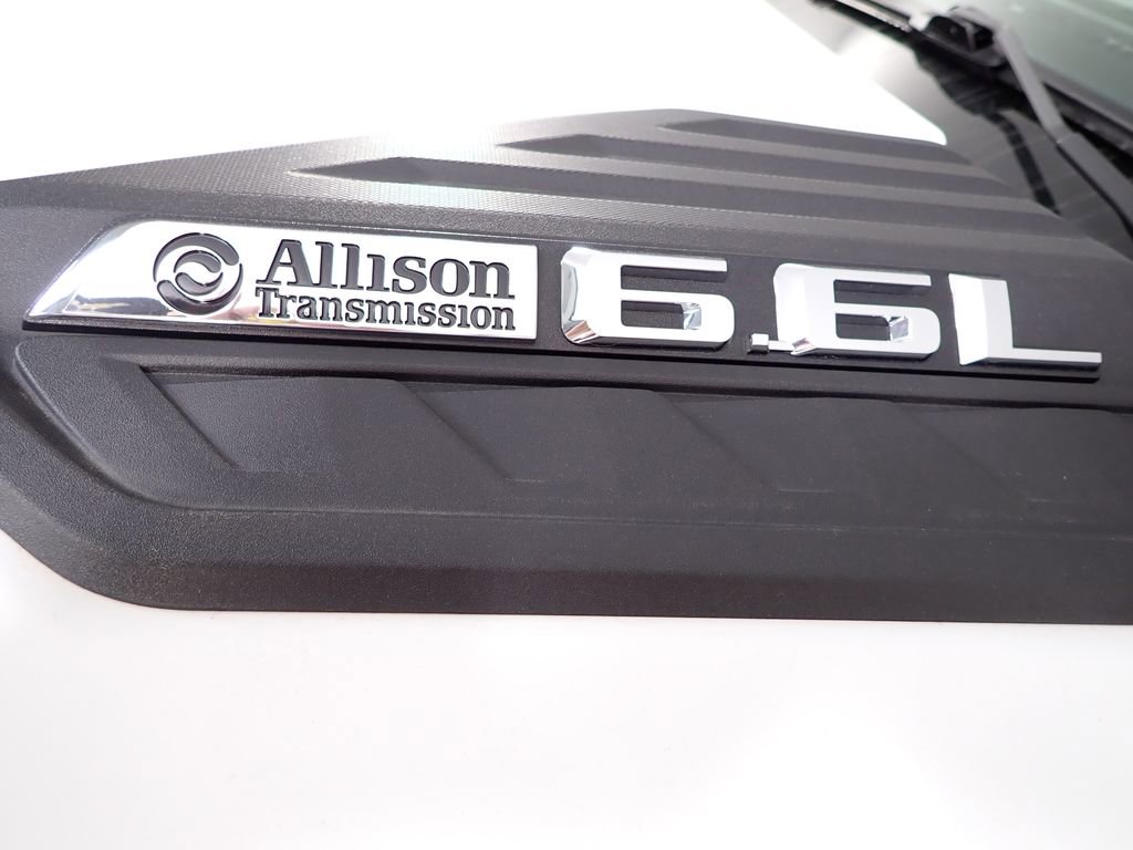 Used 2024 Chevrolet Silverado 2500 LT AWD/4WD image 12