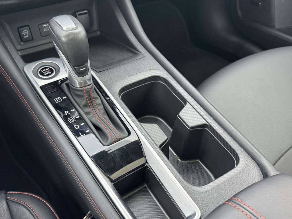 Certified 2025 Nissan Sentra SR w/ SR Premium Package FWD image 31