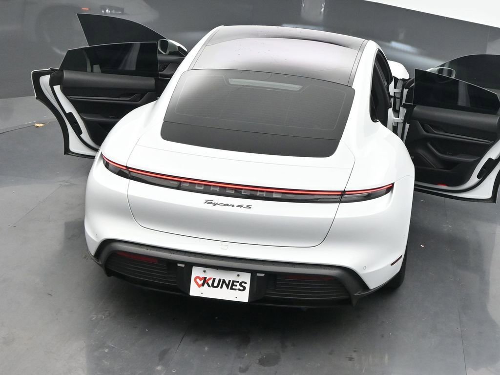 Used 2020 Porsche Taycan 4S image 67