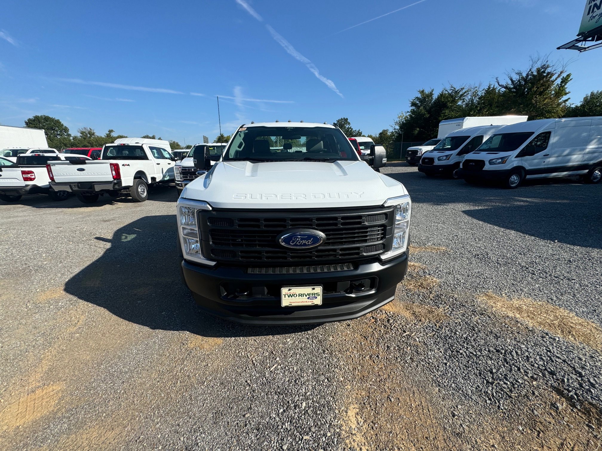 New 2026 Ford F550 4x4 Supercab Super Duty image 6
