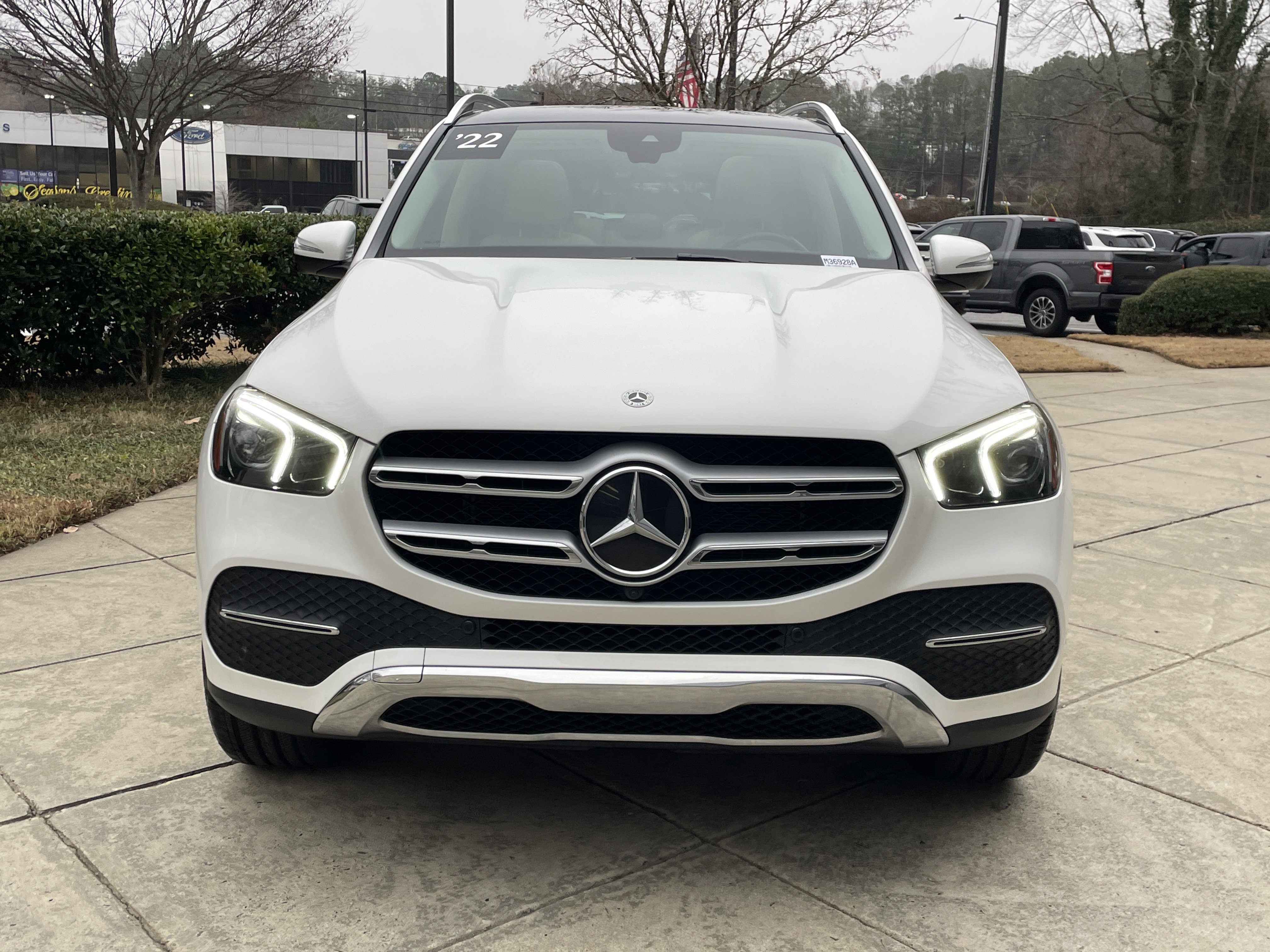 Certified 2022 Mercedes-Benz GLE 350 4MATIC image 3