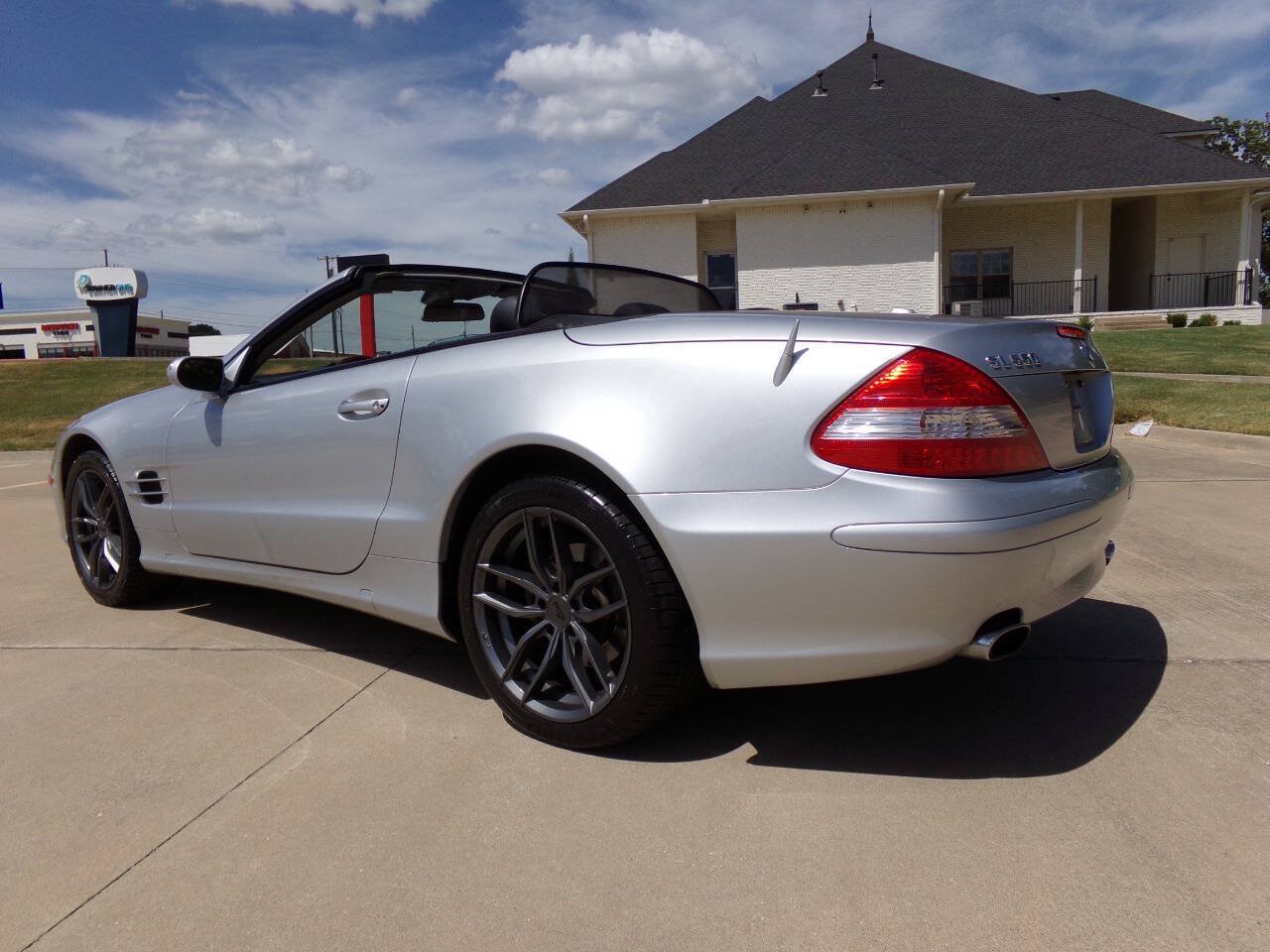 Used 2007 Mercedes-Benz SL 550 image 29