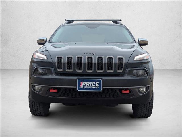 Used 2017 Jeep Cherokee Trailhawk image 2
