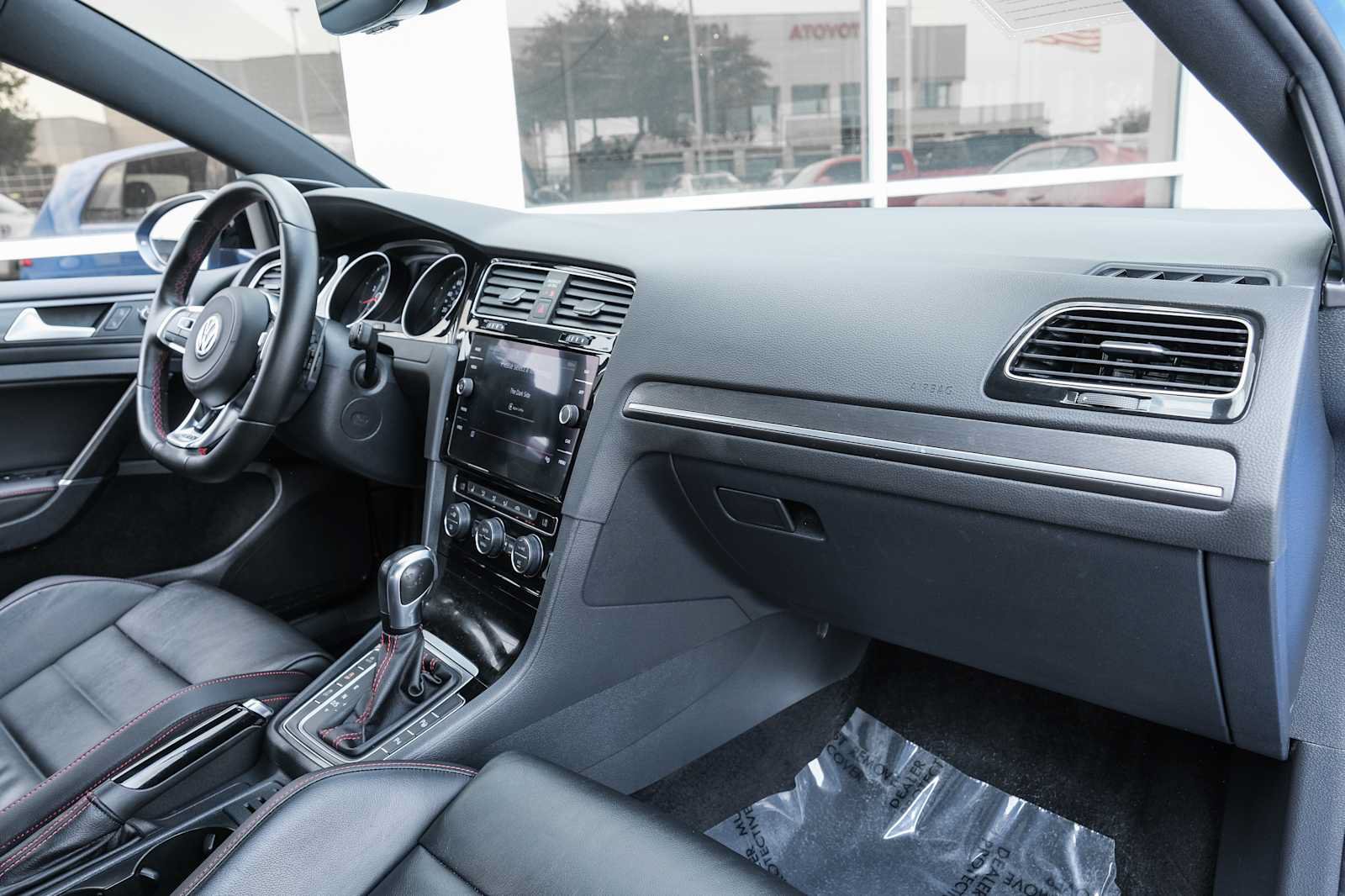 Used 2021 Volkswagen GTI Autobahn FWD image 29