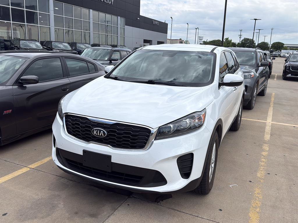 Used 2020 Kia Sorento L FWD image 2