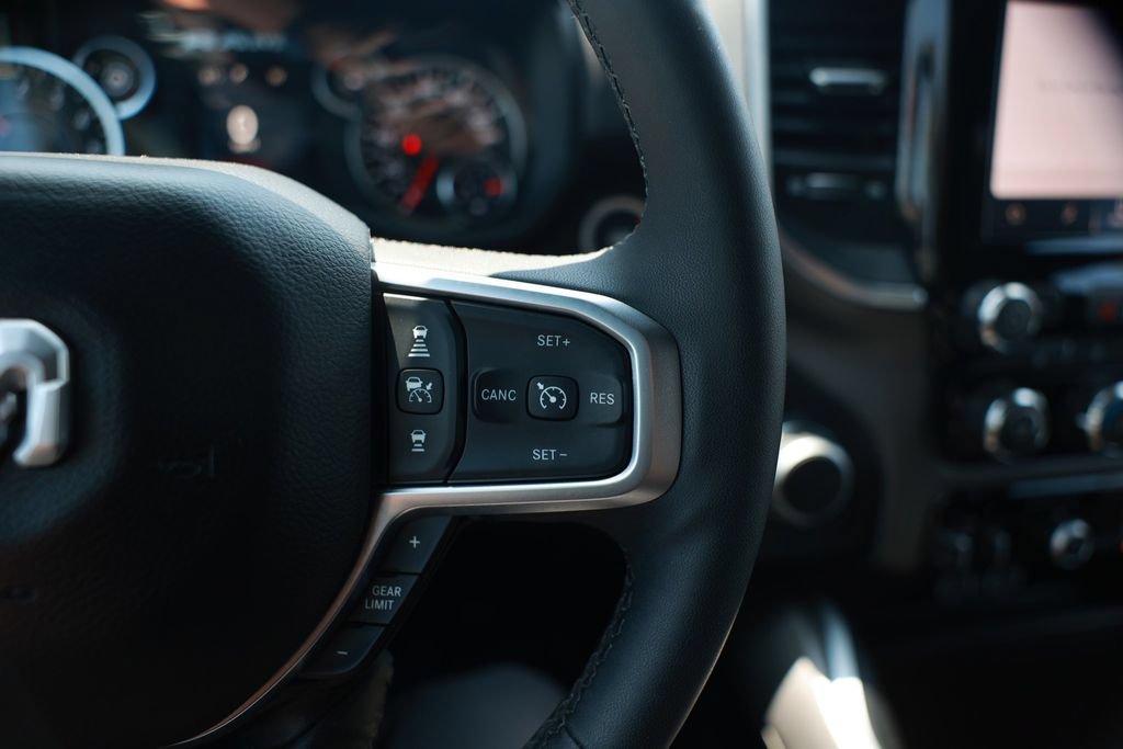 Used 2025 RAM 1500 Big Horn AWD/4WD image 21