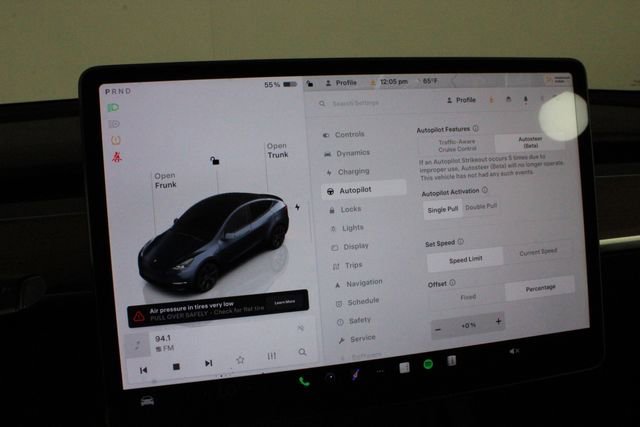 Used 2024 Tesla Model Y Long Range image 34