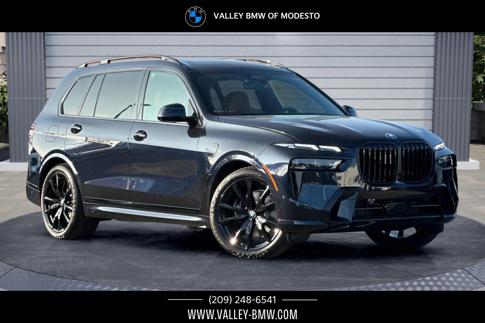 New 2026 BMW X7 xDrive40i w/ M Sport Package