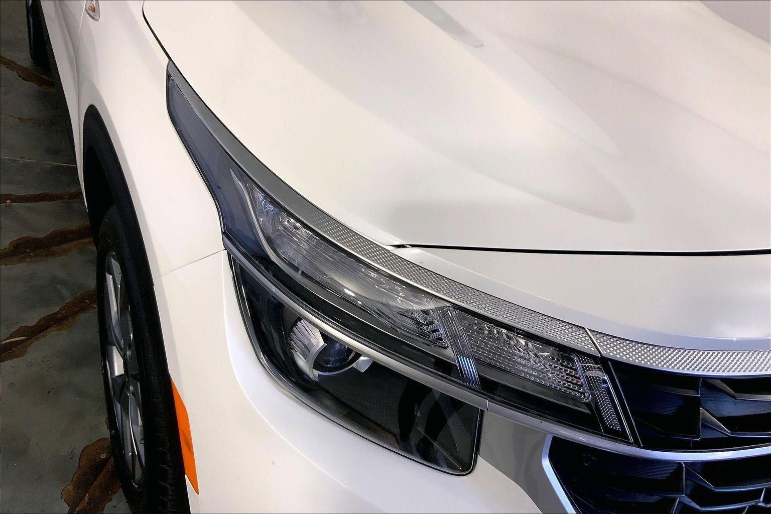 Certified 2024 Kia Seltos LX AWD/4WD image 26