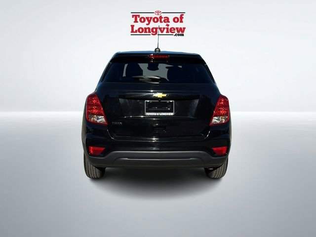 Used 2020 Chevrolet Trax LS w/ Tint and Cruise Package image 4