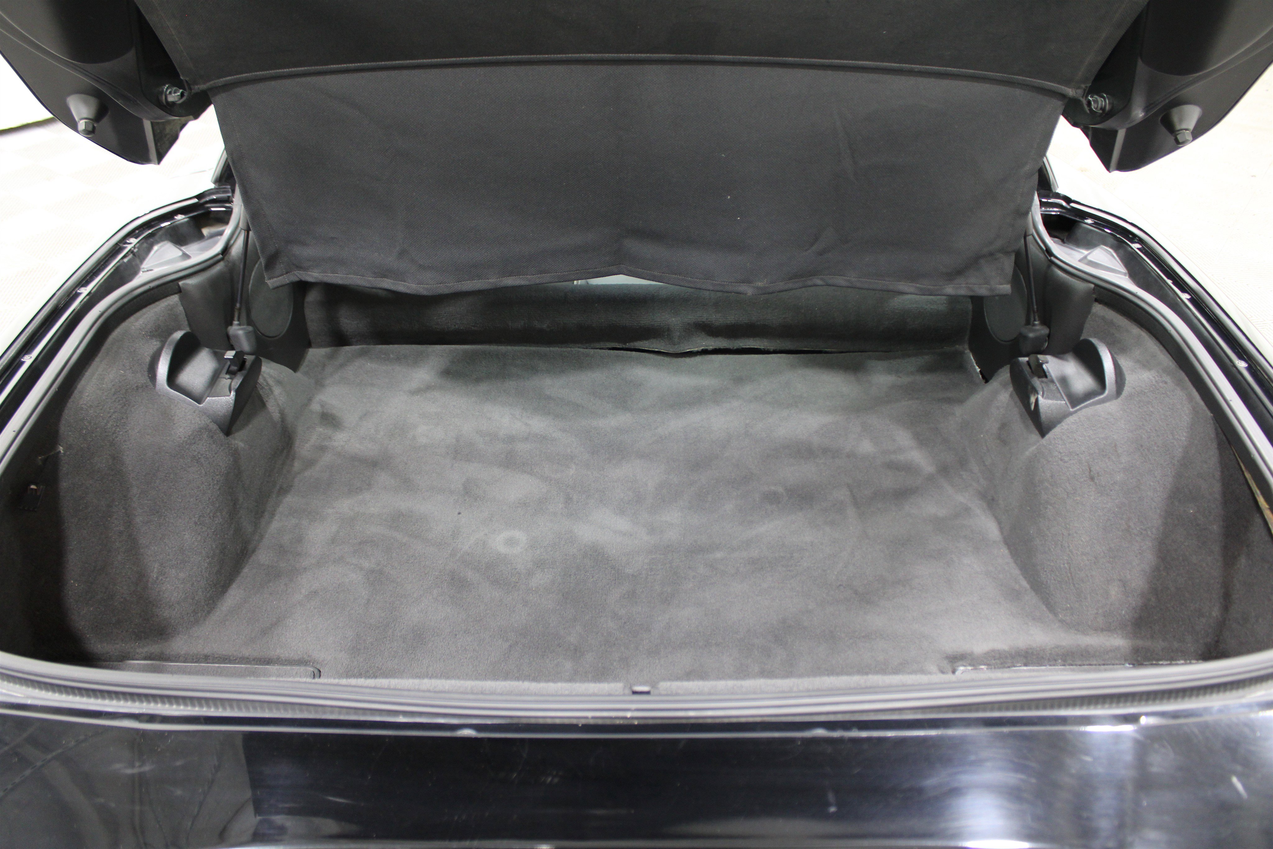 Used 2006 Chevrolet Corvette Coupe w/ Preferred Equipment Group image 18