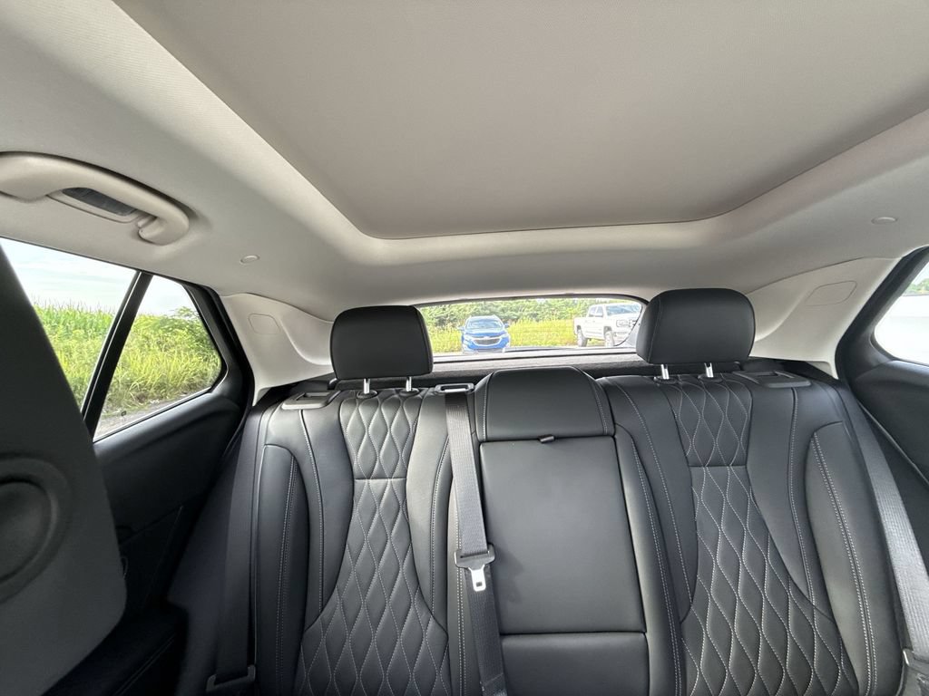 Certified 2023 Buick Envision Avenir FWD image 11