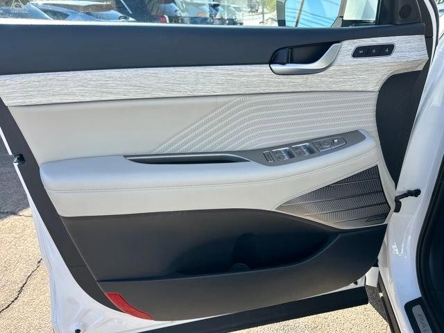 Used 2025 Hyundai Palisade Calligraphy image 14