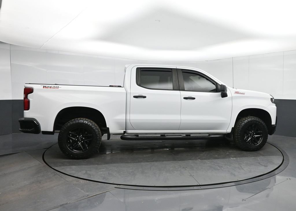 Used 2020 Chevrolet Silverado 1500 Custom Trail Boss w/ Custom Convenience Package AWD/4WD image 8