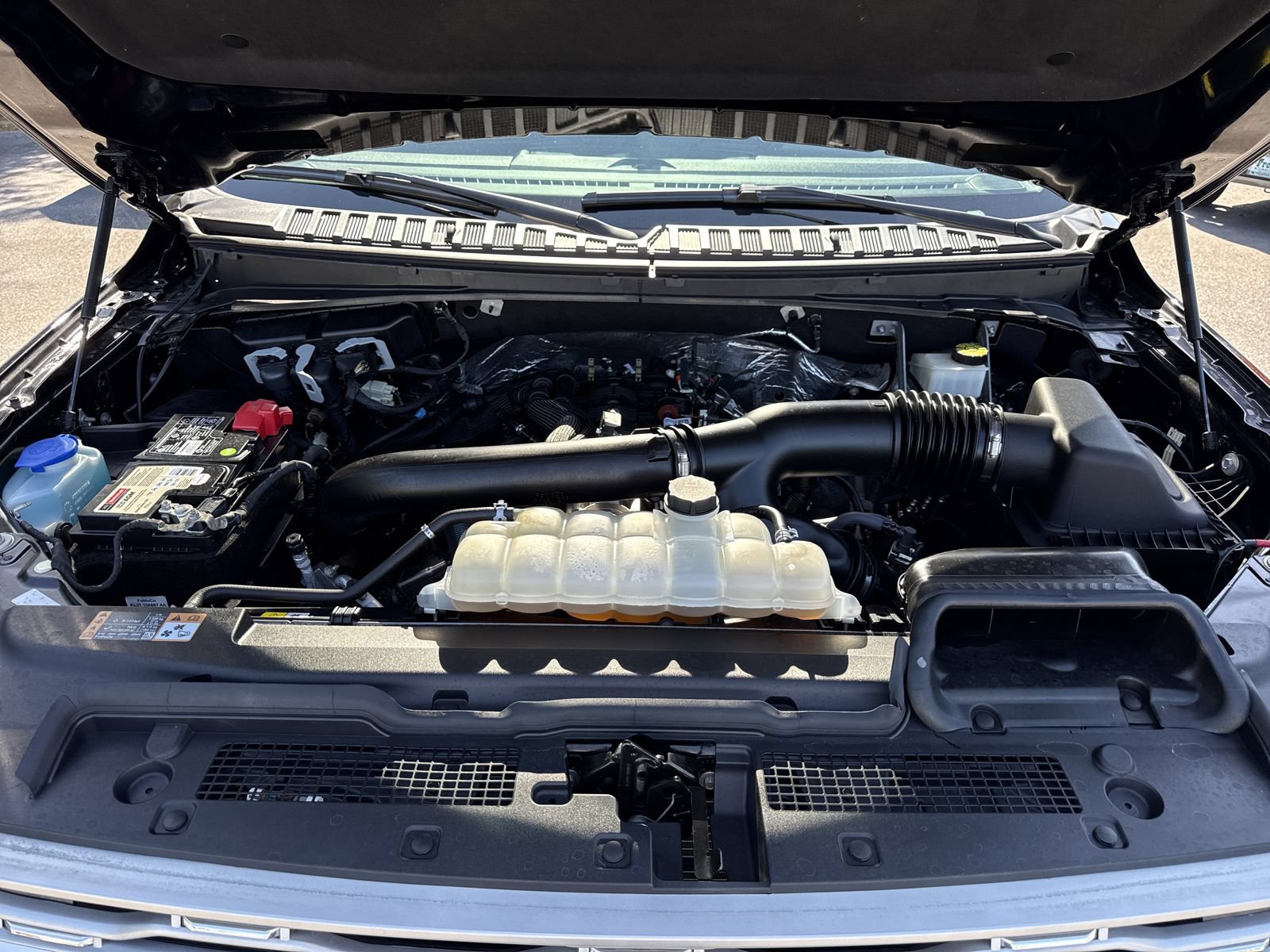 Used 2023 Ford Expedition Platinum RWD image 41