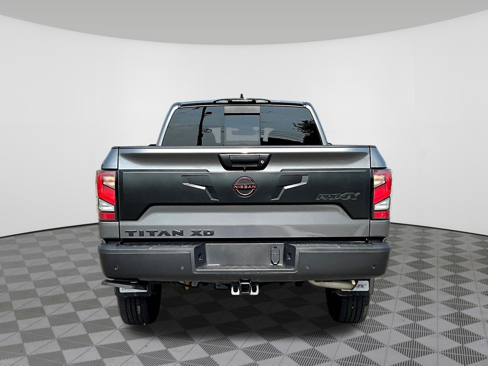 Certified 2024 Nissan Titan PRO-4X AWD/4WD image 5