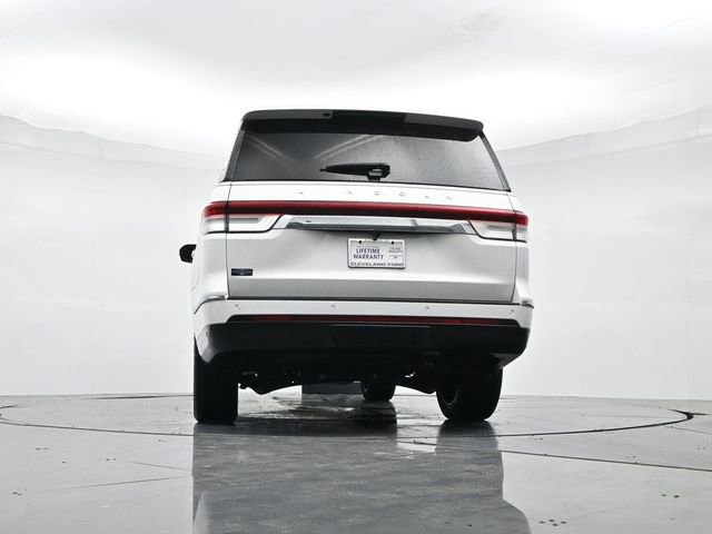 Used 2024 Lincoln Navigator Reserve image 37