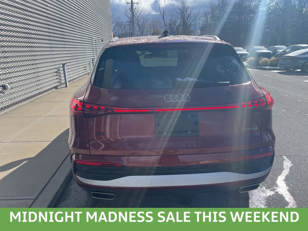 Used 2025 Audi Q5 Premium Plus w/ Premium Plus image 24