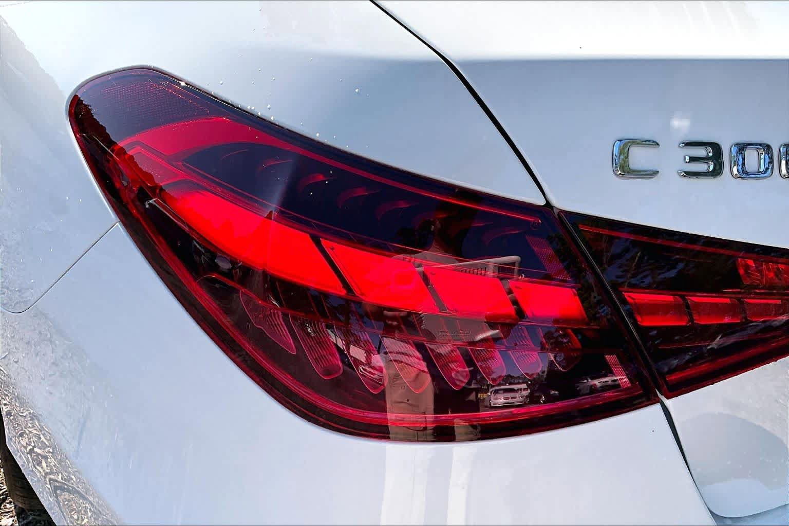 Used 2025 Mercedes-Benz C 300 4MATIC Sedan image 29