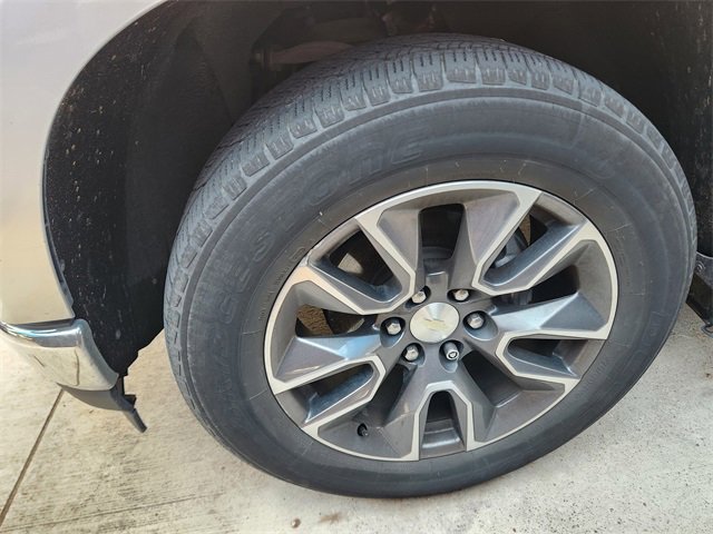 Used 2019 Chevrolet Silverado 1500 LT w/ Texas Edition AWD/4WD image 9