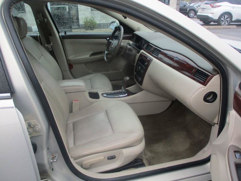 Used 2008 Chevrolet Impala LT w/ Luxury Edition Package FWD image 7