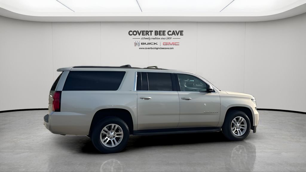 Used 2016 Chevrolet Suburban LS image 10