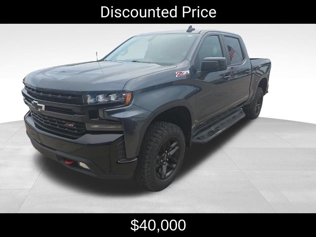 Used 2021 Chevrolet Silverado 1500 LT Trail Boss w/ Convenience Package II AWD/4WD image 3