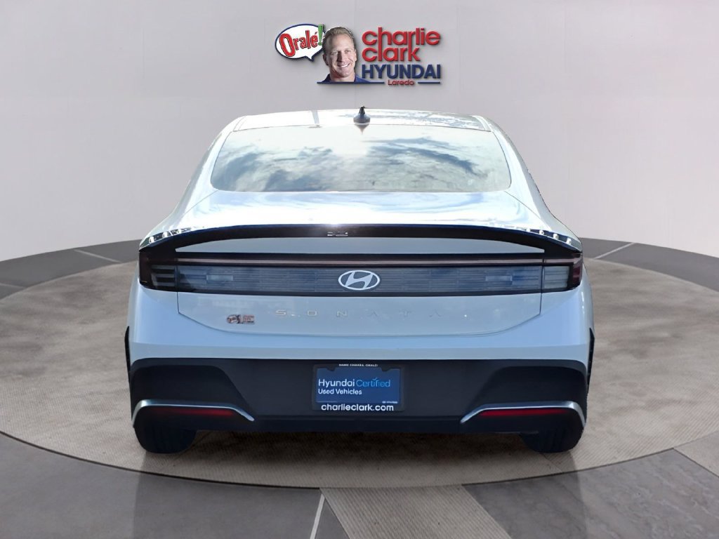 Used 2026 Hyundai Sonata SE FWD image 4