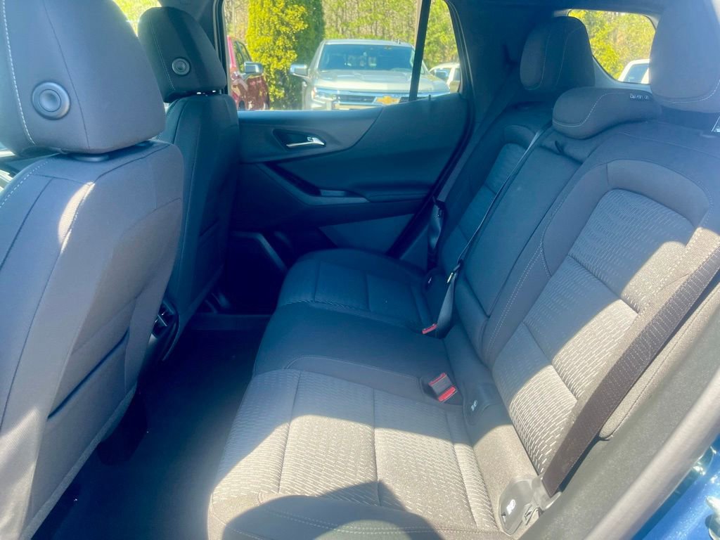 New 2026 Chevrolet Equinox LT w/ Safety and Technology Package AWD/4WD image 25
