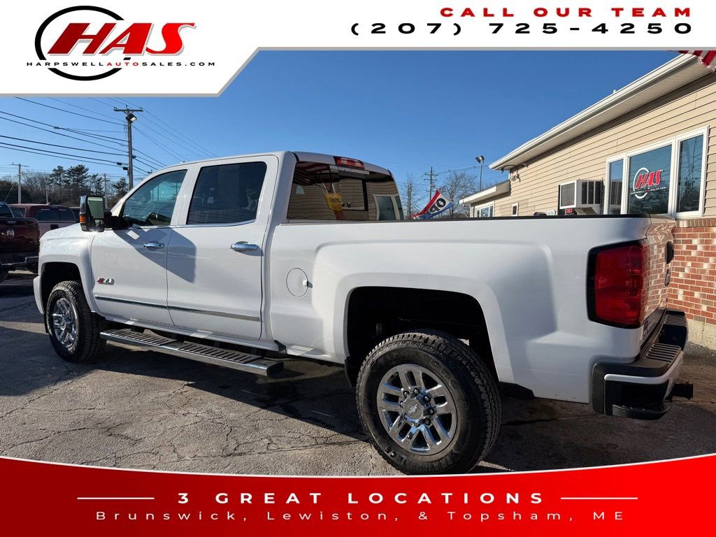 Used 2019 Chevrolet Silverado 3500 LTZ w/ Duramax Plus Package image 4