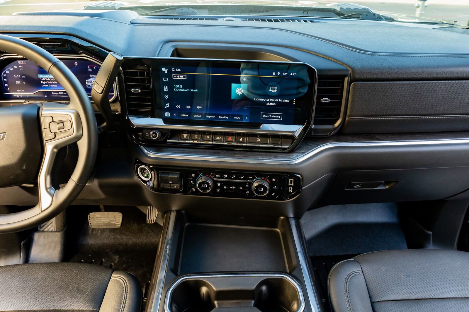 Used 2024 Chevrolet Silverado 2500 LTZ w/ LTZ Plus Package image 24