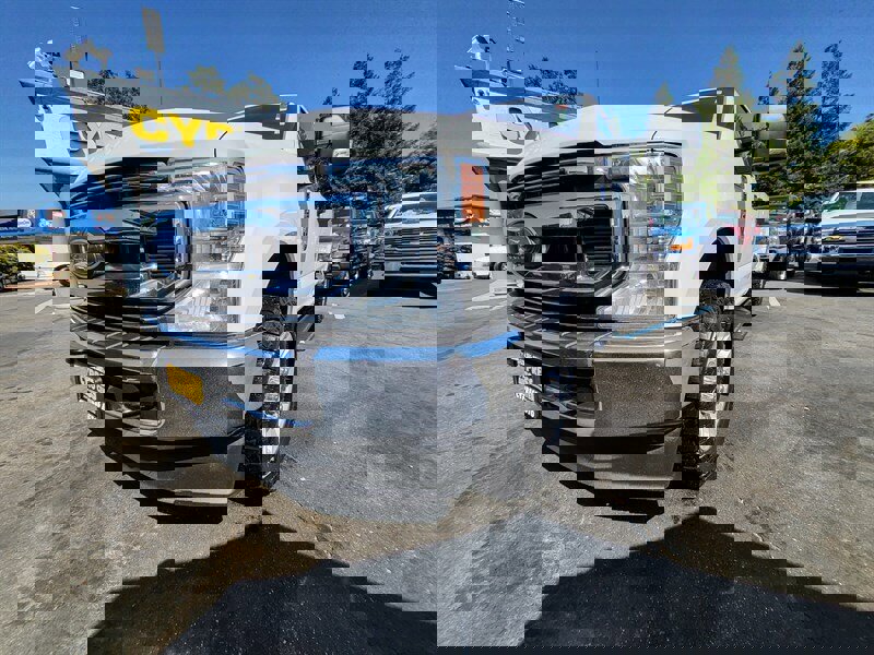 Used 2020 Ford F250 XLT image 8