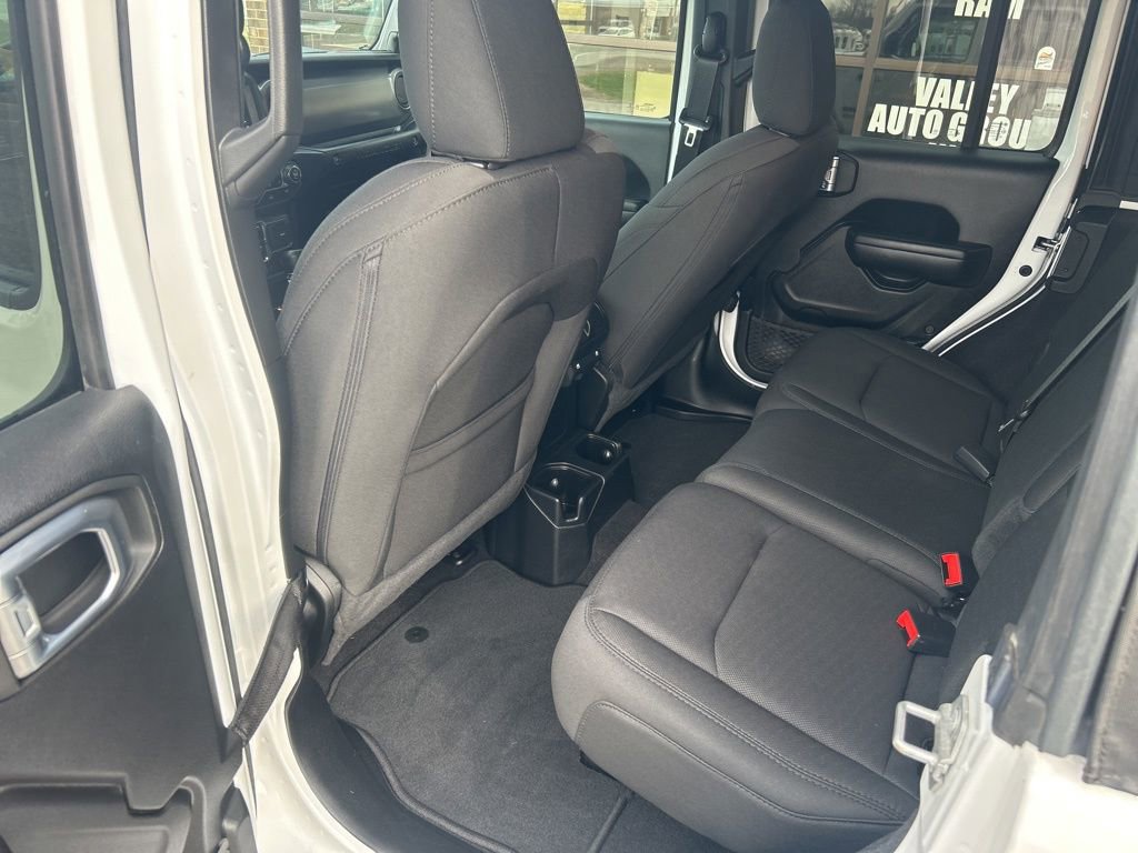 Used 2021 Jeep Wrangler Unlimited Sport image 9