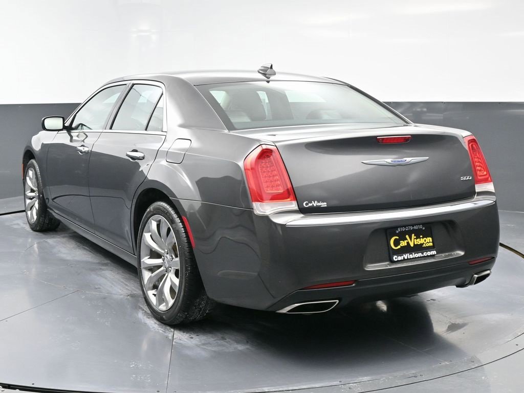 Used 2019 Chrysler 300 Limited image 7