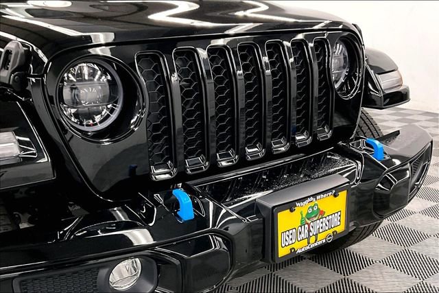 Used 2023 Jeep Wrangler Unlimited Sahara image 33