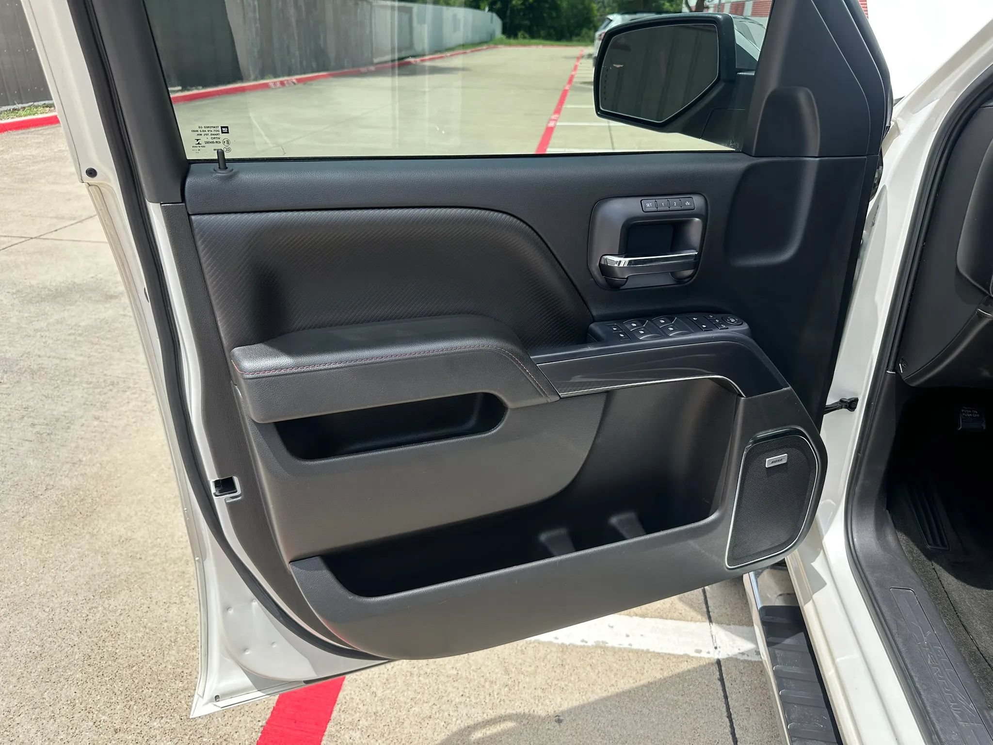 Used 2015 GMC Sierra 1500 SLT AWD/4WD image 18