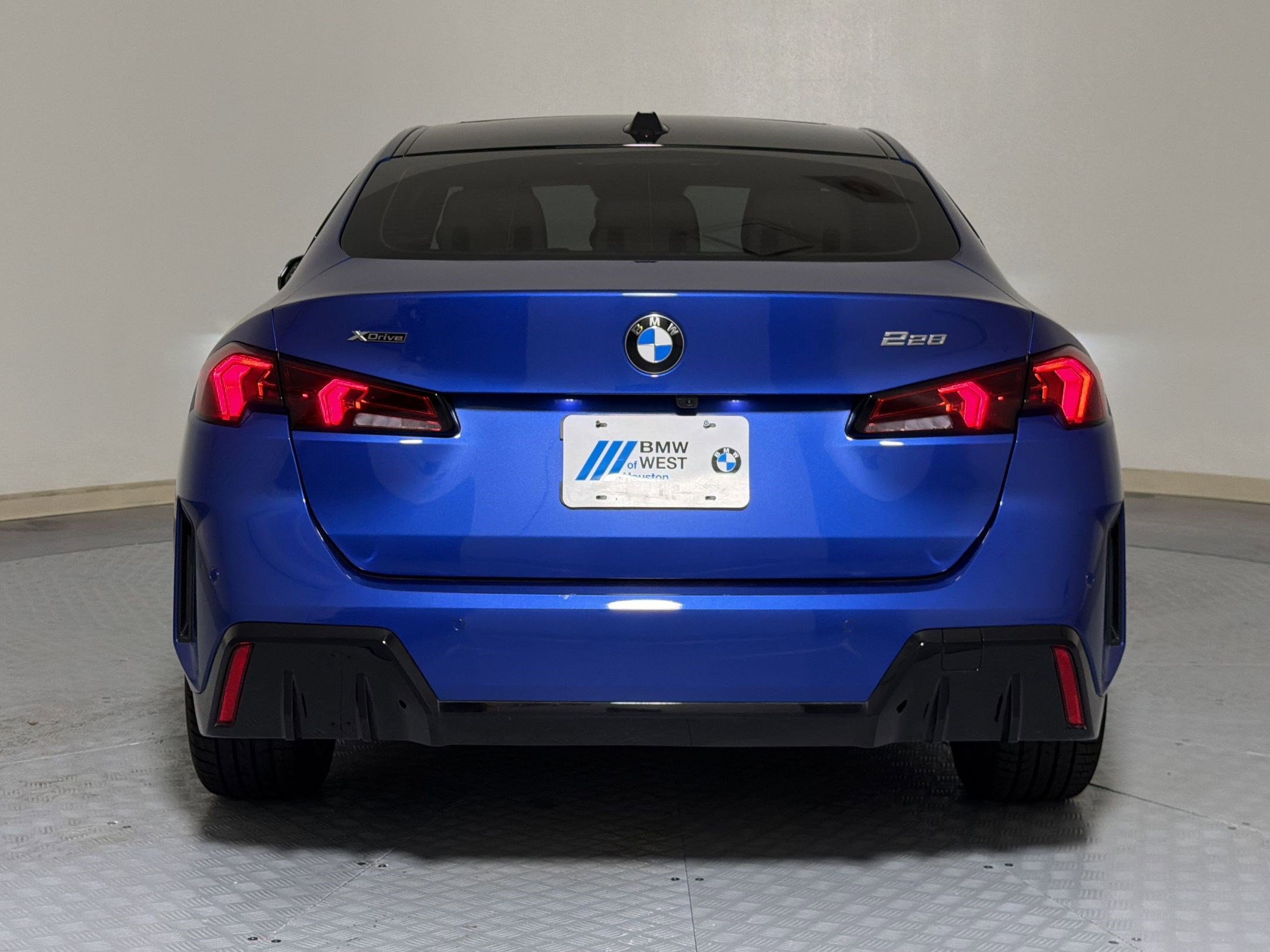 Certified 2025 BMW 228i xDrive w/ Premium Package AWD/4WD image 9
