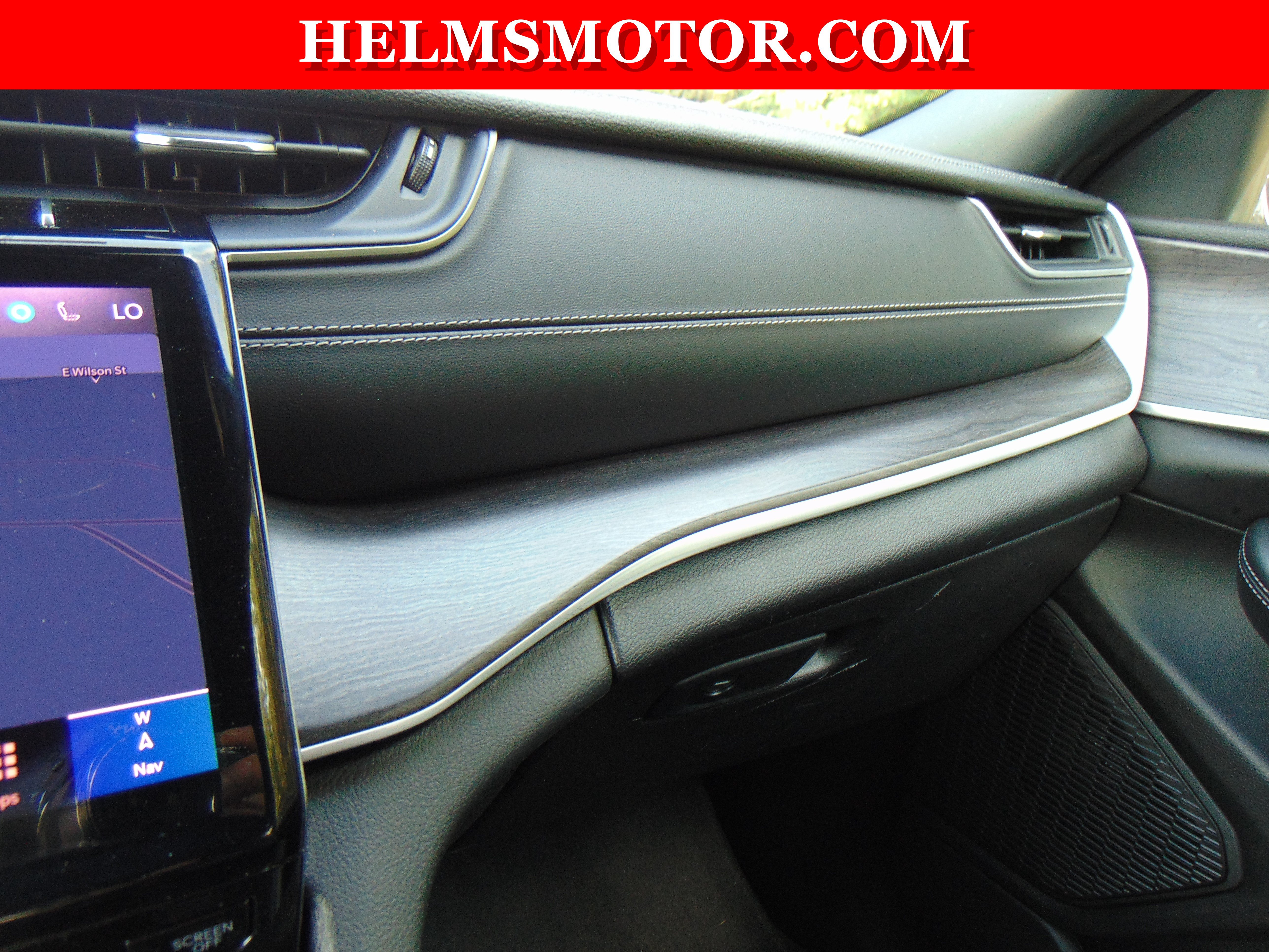 Used 2024 Jeep Grand Cherokee L Limited w/ Black Appearance Package AWD/4WD image 29