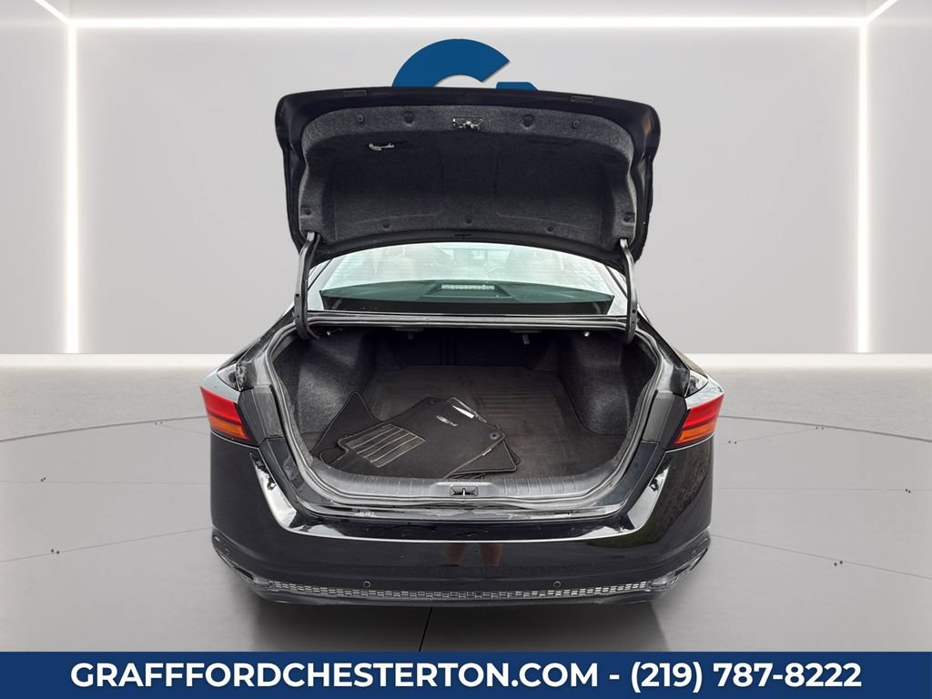 Used 2024 Nissan Altima 2.5 SV w/ SV Premium Package FWD image 16