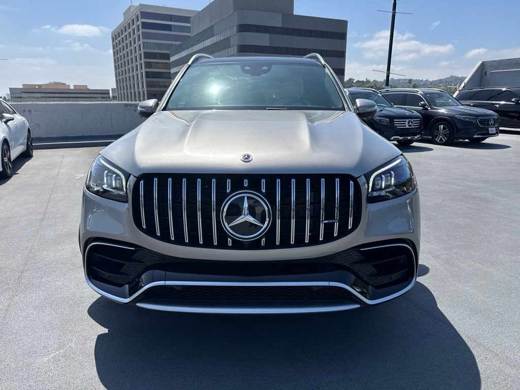 Used 2023 Mercedes-Benz GLS 63 AMG 4MATIC image 2
