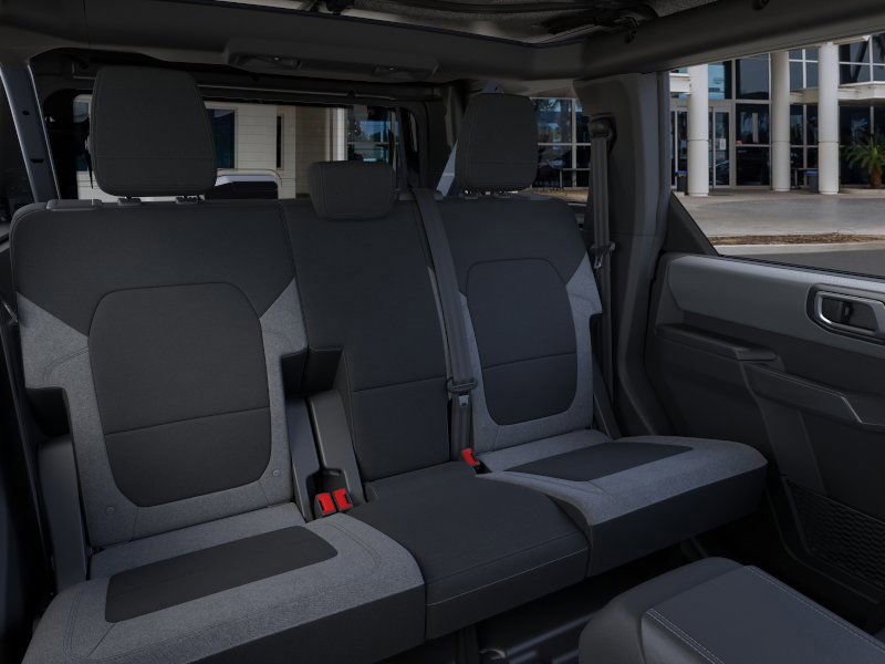 New 2025 Ford Bronco 4-Door image 11