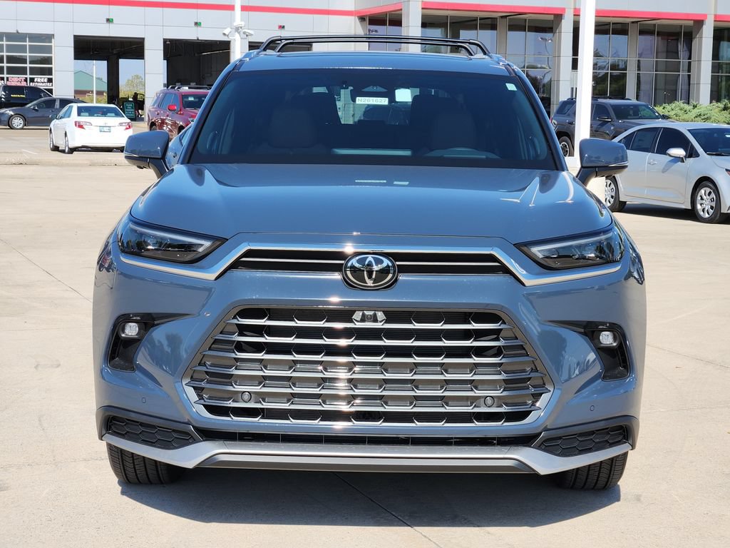 New 2026 Toyota Grand Highlander AWD Hybrid image 2